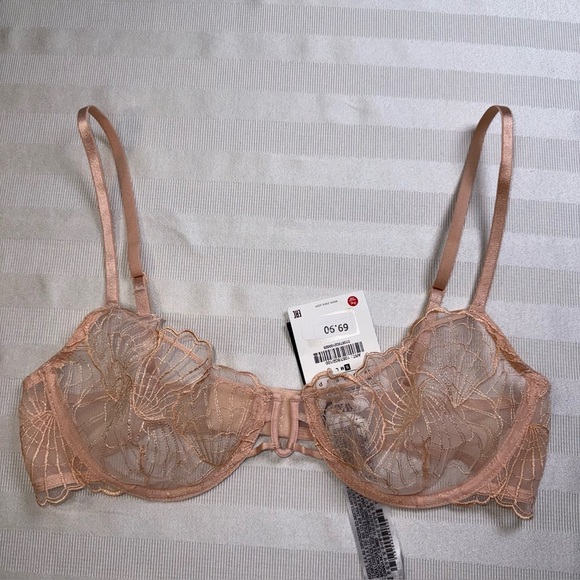 Zara Other - Zara Lingerie Wired Lace Bra Peach Sz Small NWT